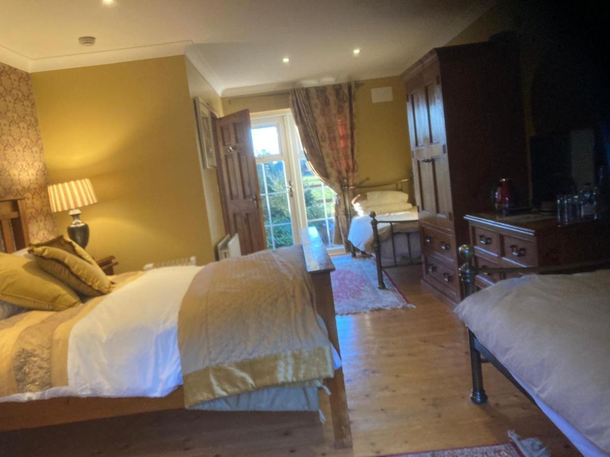 Evergreen Bed & Breakfast Swords Zewnętrze zdjęcie